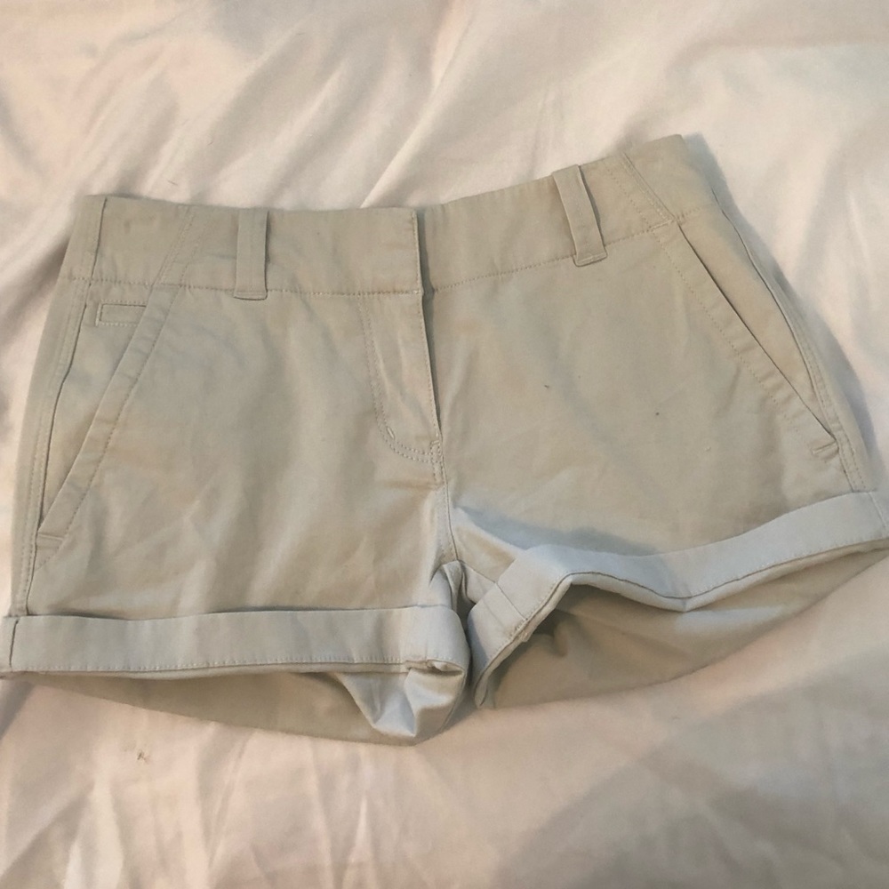 Vineyard vines shorts